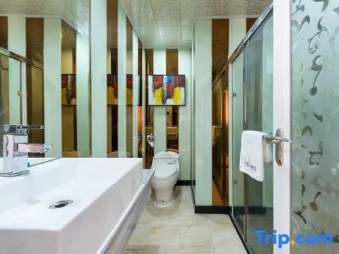 Хойчжоу: Qisheng Inn