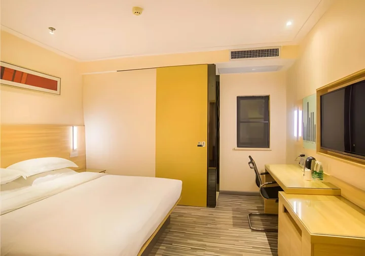 Лючжоу: City Comfort Inn Liuzhou Chengzhong Wanda Plaza
