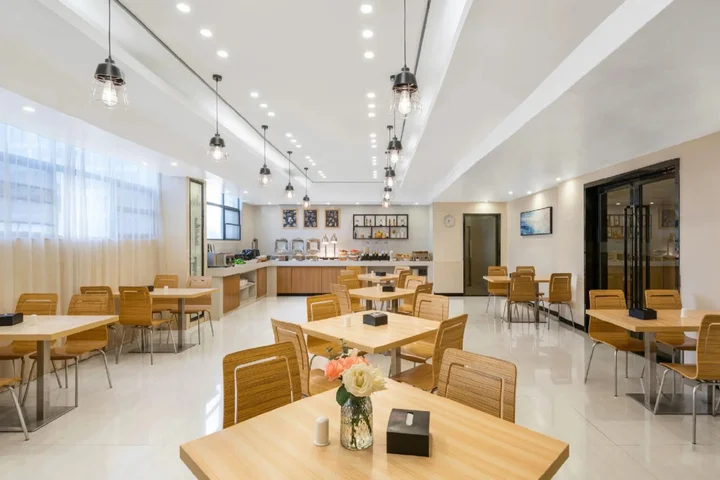 Лючжоу: City Comfort Inn Liuzhou Chengzhong Wanda Plaza