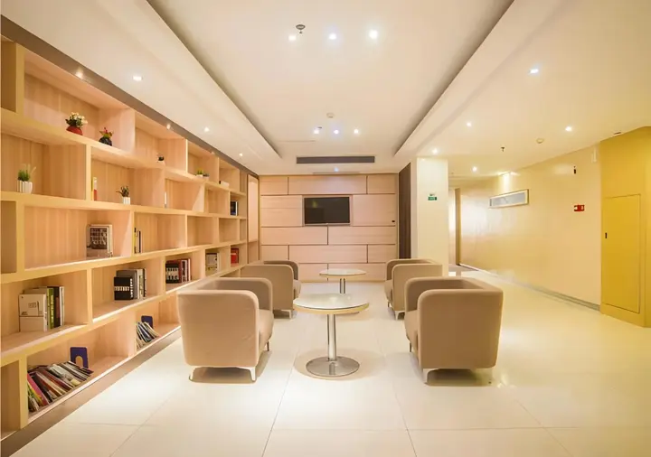 Лючжоу: City Comfort Inn Liuzhou Chengzhong Wanda Plaza