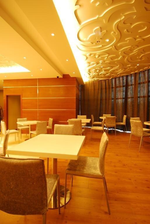 Хух-Хото: Hohhot Meihua Hotel Wulanchabu Road
