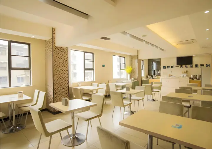 Лючжоу: City Comfort Inn Liuzhou Beique Road Huang Village