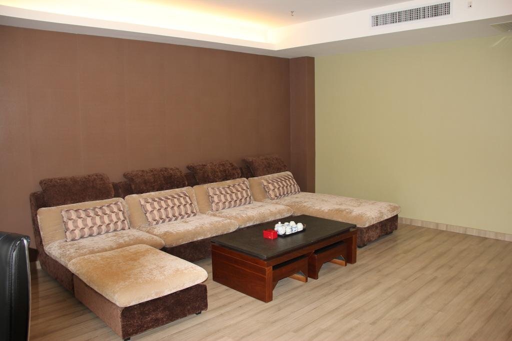 Сяньян: Apple Hotel