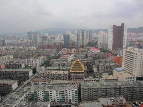 Синин: Xining Xiadu Yazhi Family Apartment