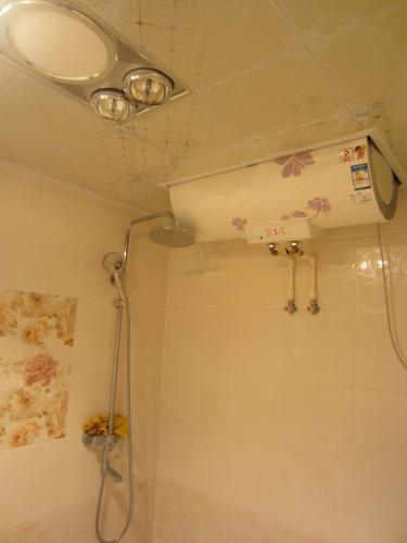 Синин: Xining Xiadu Yazhi Family Apartment