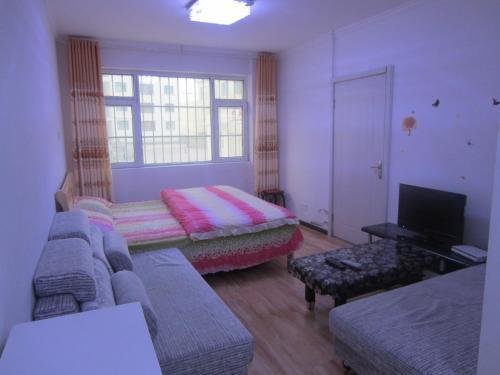 Синин: Xining Xiadu Yazhi Family Apartment
