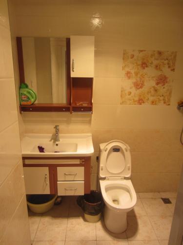 Синин: Xining Xiadu Yazhi Family Apartment