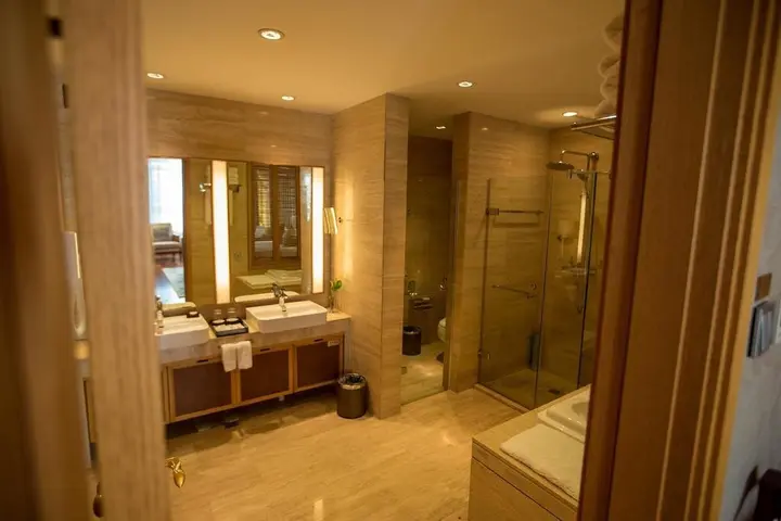 Таншань: Grand Metropark Hotel Violet Swan