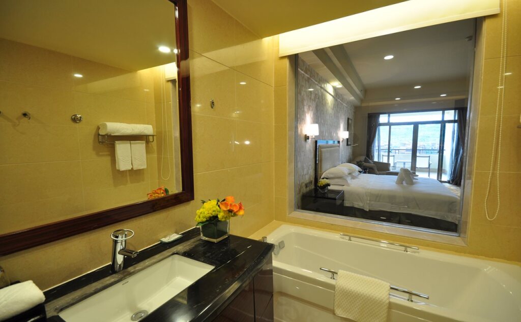Юйлинь: Country Garden Phoenix Hotel Beiliu