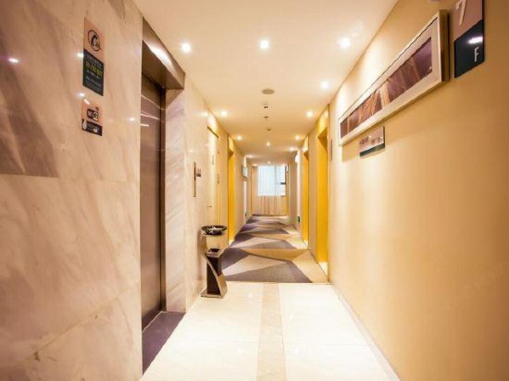 Гуйлинь: City Comfort Inn Guilin Airport Avenue Hongling Road