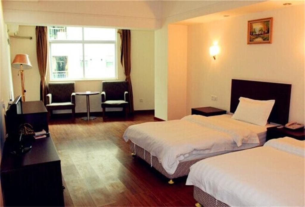 Хойчжоу: Yi Jia Holiday Hotel