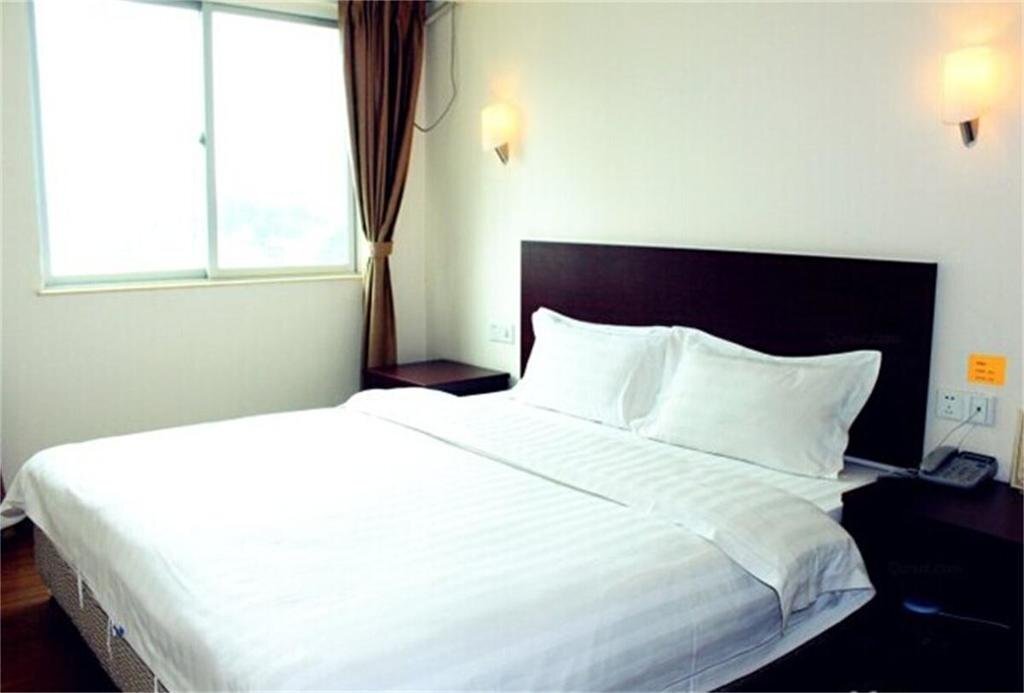 Хойчжоу: Yi Jia Holiday Hotel