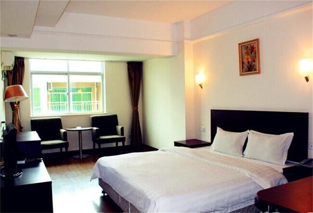 Хойчжоу: Yi Jia Holiday Hotel