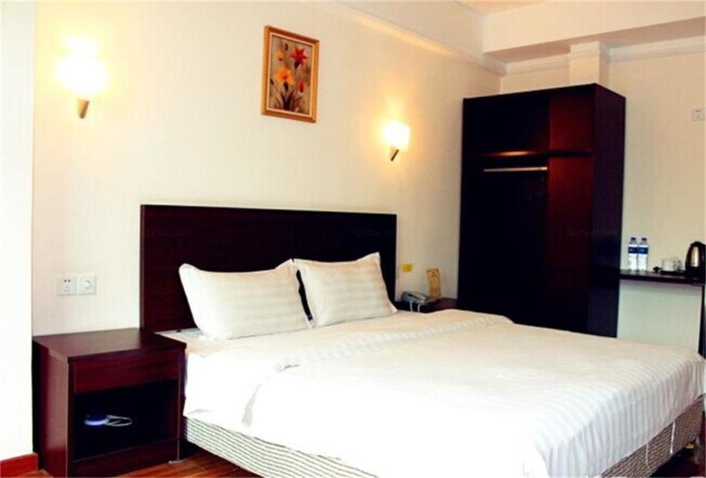 Хойчжоу: Yi Jia Holiday Hotel