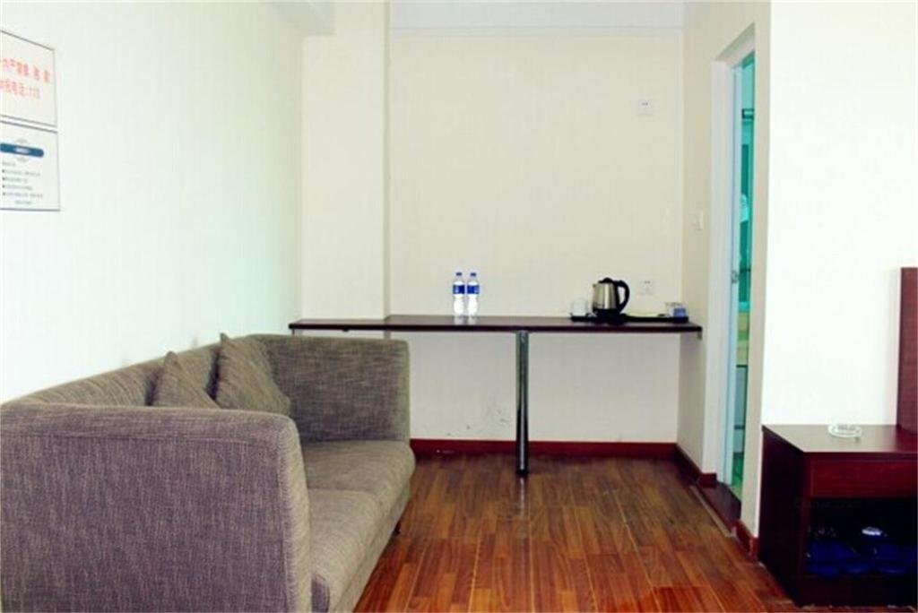 Хойчжоу: Yi Jia Holiday Hotel