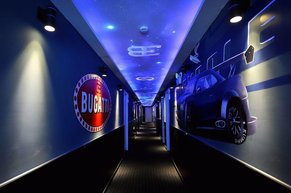 Нанкин: Barcode Art Hotel