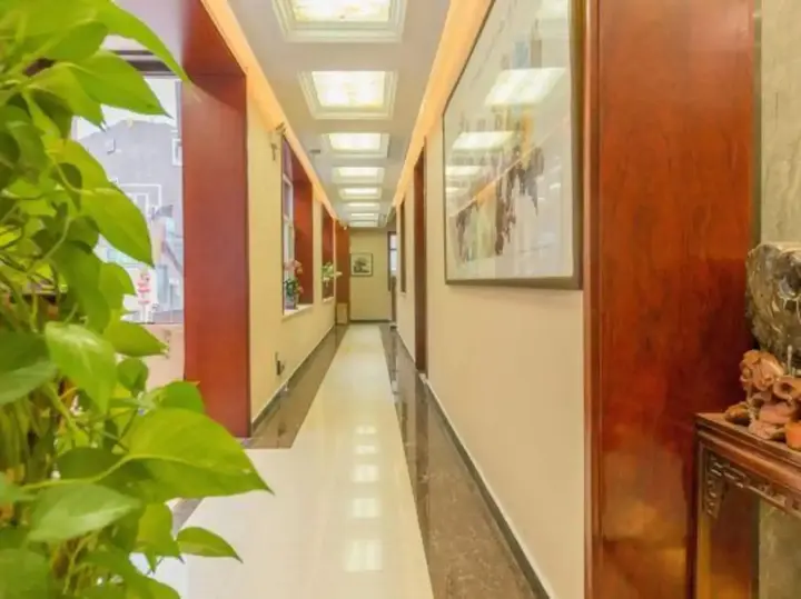 Чэндэ: Jiuqi Hotel
