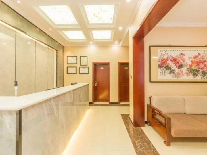 Чэндэ: Jiuqi Hotel
