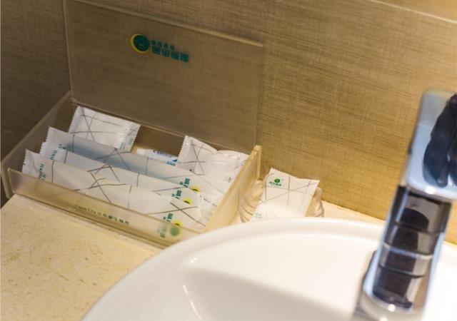 Гуйлинь: City Comfort Inn Guilin Lingui Jinshan Square