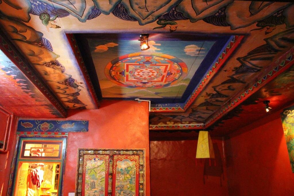 Лхаса: House of Shambhala