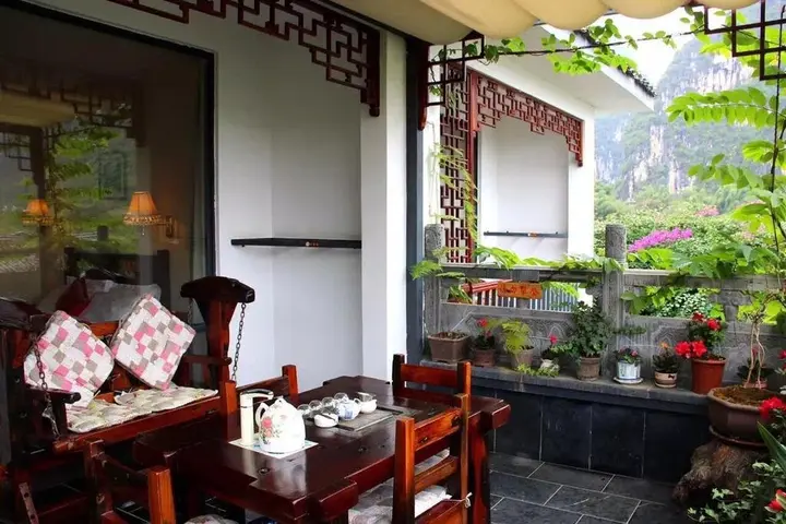 Яншо: Yangshuo LanShengge Hotel