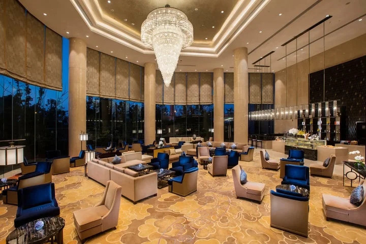 Ухань: Hilton Wuhan Riverside