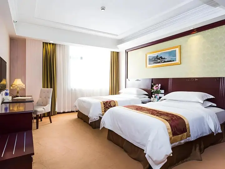 Шанхай: Vienna Hotel Shanghai Puong Jinqiao Park
