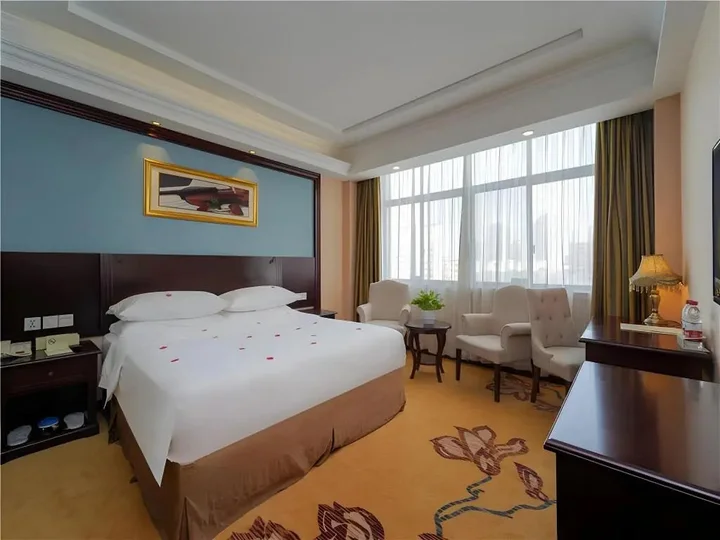 Шанхай: Vienna Hotel Shanghai Puong Jinqiao Park