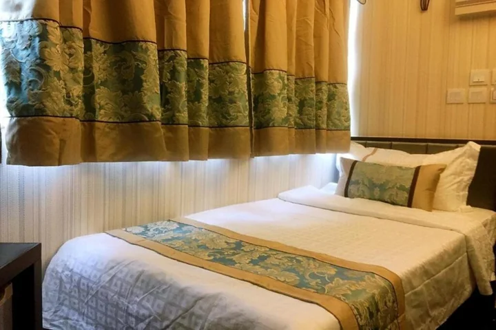 Гонконг: Seasons Hotel - Tsim sha tsui