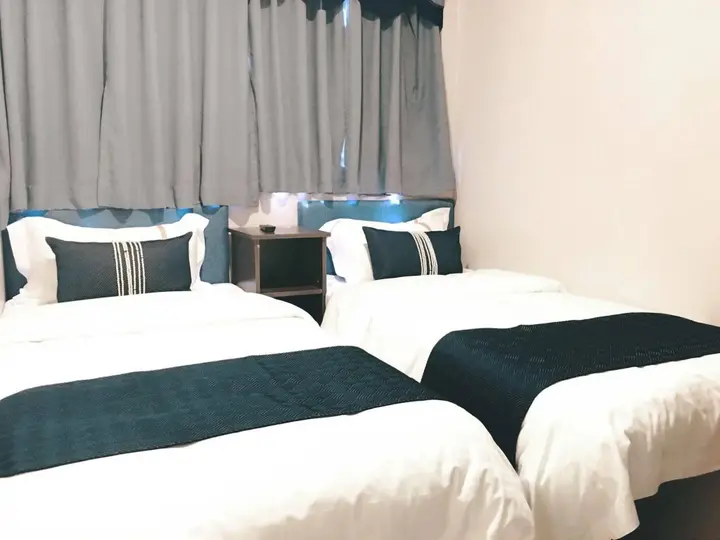 Гонконг: Seasons Hotel - Tsim sha tsui
