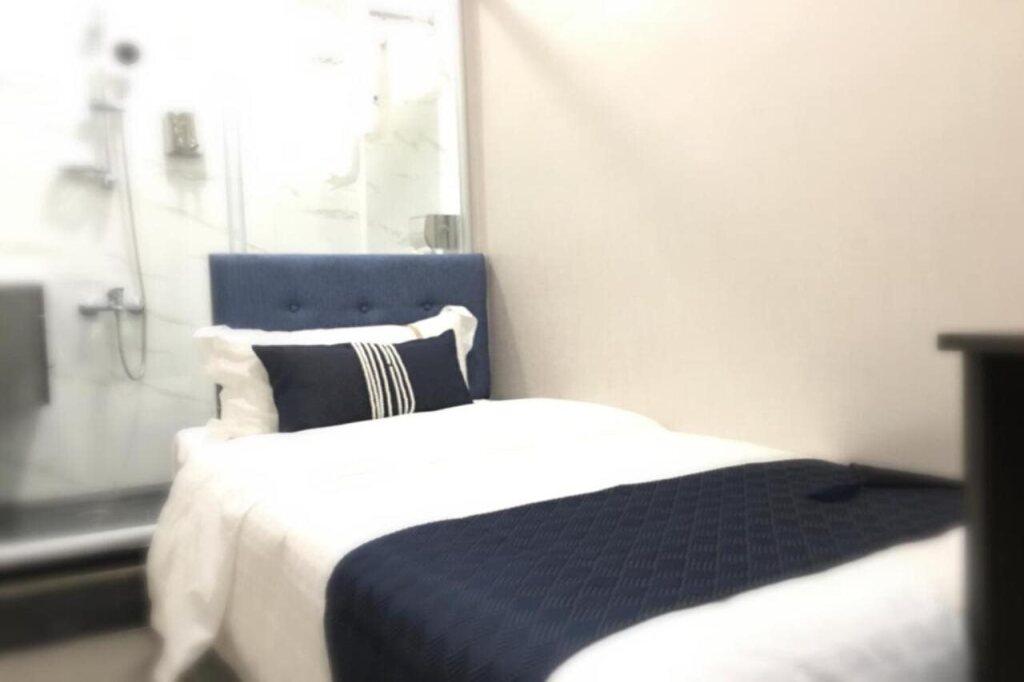 Гонконг: Seasons Hotel - Tsim sha tsui