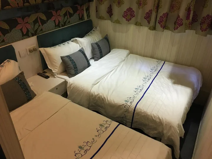 Гонконг: Seasons Hotel - Tsim sha tsui