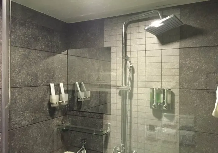 Гонконг: Seasons Hotel - Tsim sha tsui