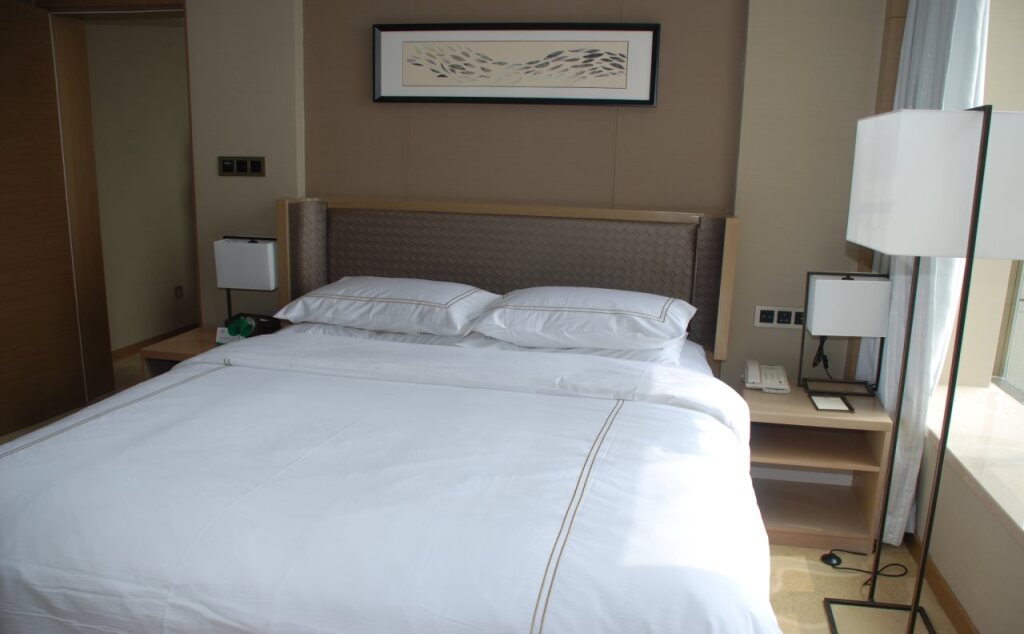 Цзинин: Inzone Garland