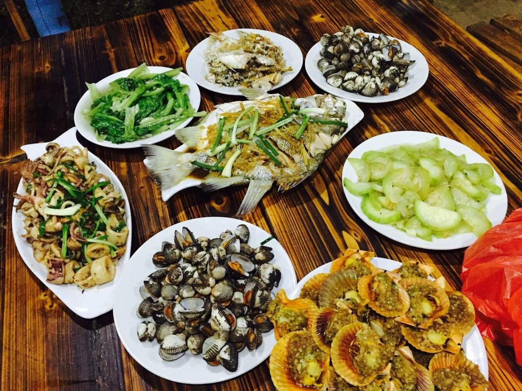 Бэйхай: Beihai Weizhou Island Small Time Inn