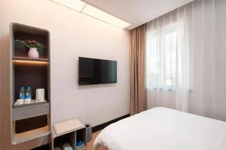 Шанхай: Hanting Express Shanghai Jinqiao Middle Yanggao Road