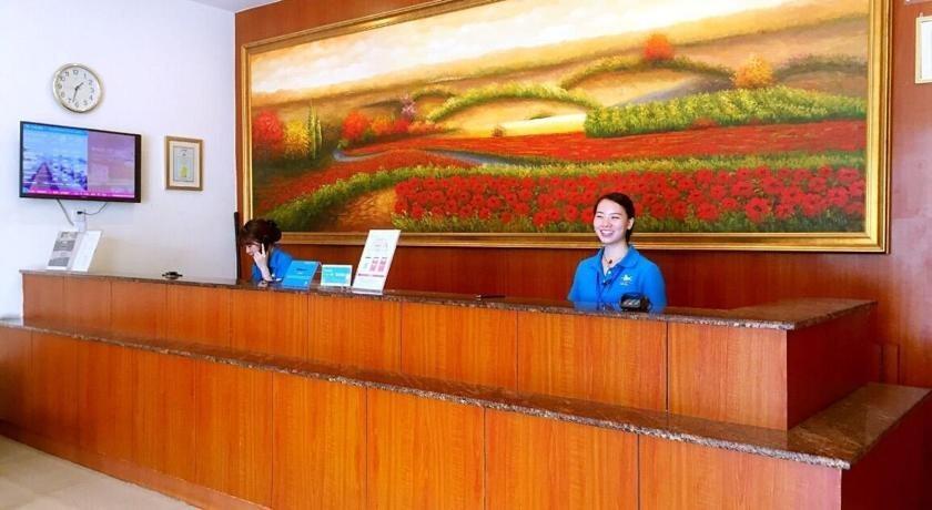 Чунцин: Hanting Express Chongqing North Railway Station