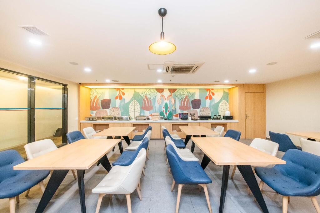 Наньтун: Hanting Hotel Haimen Sanxing Dieshiqiao