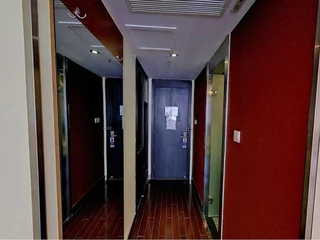 Шанхай: Hanting Express Hotel Shanghai Minsheng Road