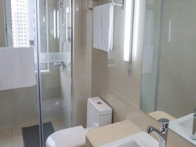 Шэньян: Ji Hotel Shenyang Station