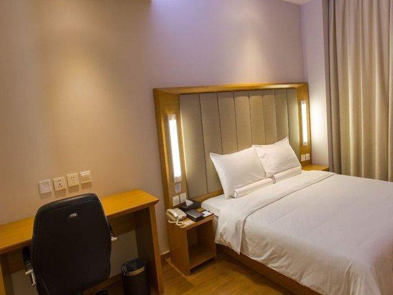Шэньян: Ji Hotel Shenyang Station