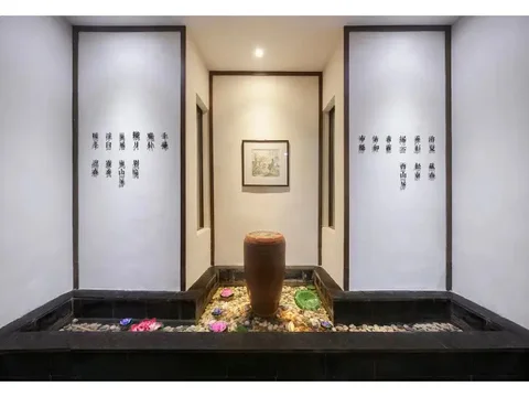 Чжэнчжоу: Qianna Hotel Zhengzhou Exhibition Center Branch