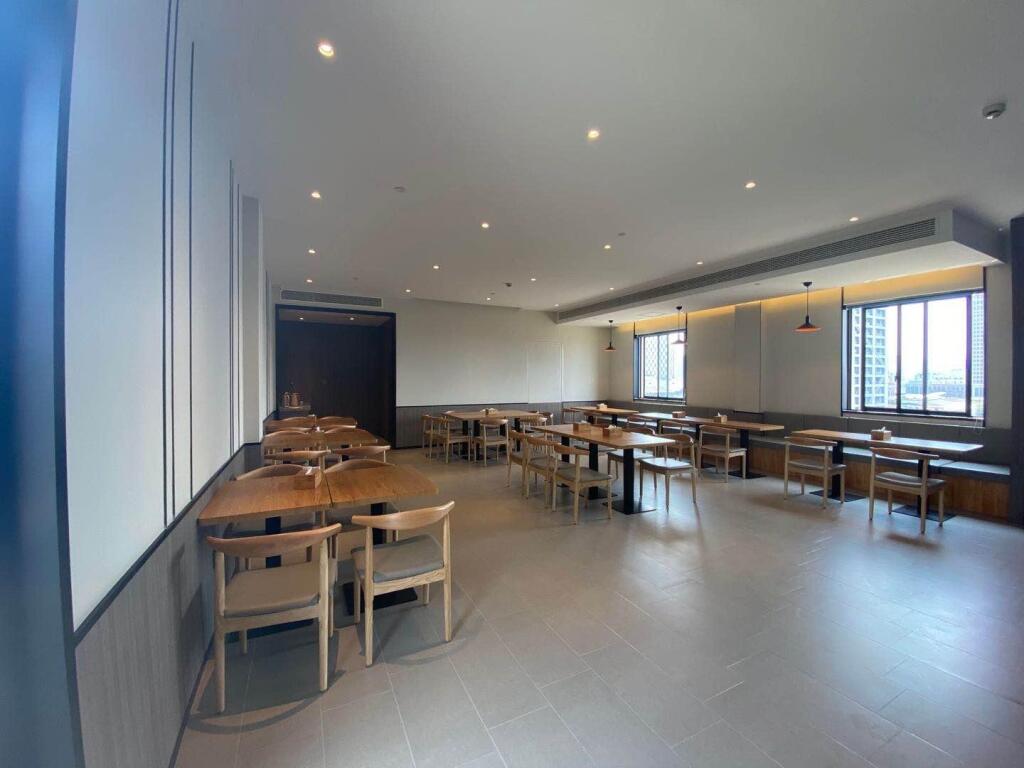 Хучжоу: Hanting Hotel Anji Shengli East Road