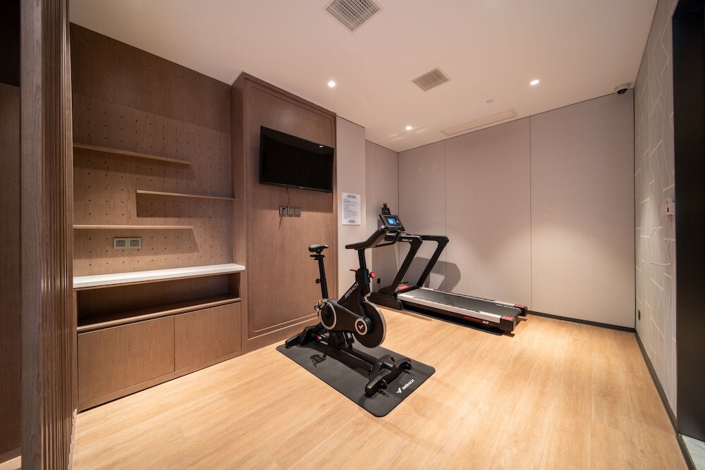 Шанхай: Holiday Inn Express Shanghai Pujiang Lianhang Rd M