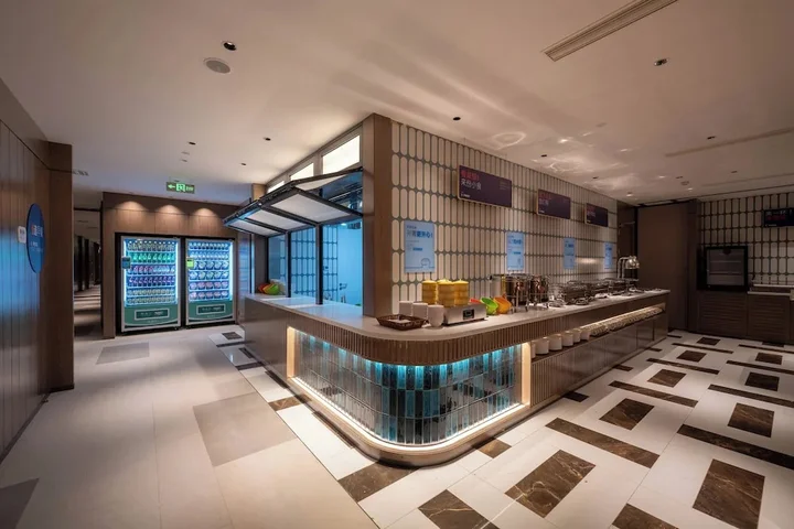 Шанхай: Holiday Inn Express Shanghai Pujiang Lianhang Rd M