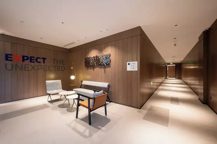 Шанхай: Holiday Inn Express Shanghai Pujiang Lianhang Rd M