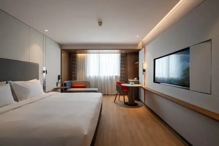 Шанхай: Holiday Inn Express Shanghai Pujiang Lianhang Rd M