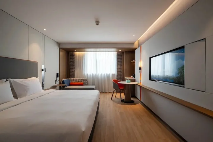 Шанхай: Holiday Inn Express Shanghai Pujiang Lianhang Rd M