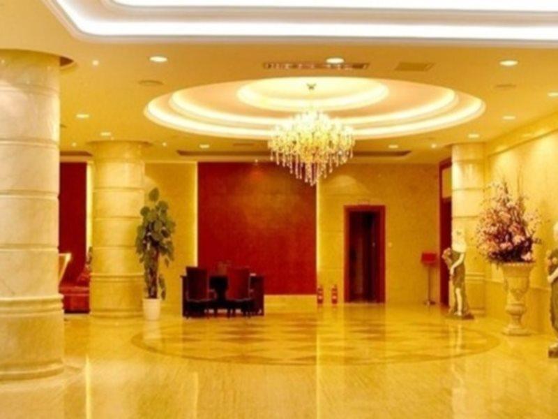 Наньтун: Starway Hotel Nantong Sports Convention Center