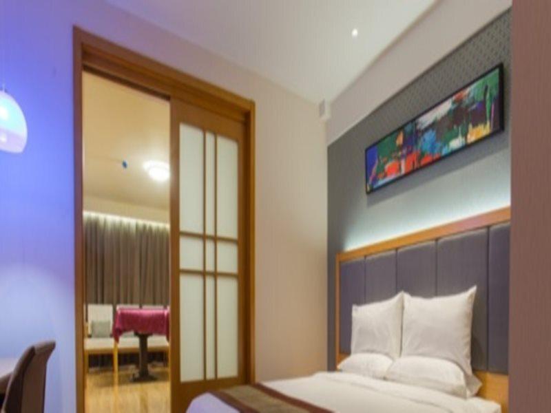 Наньтун: Starway Hotel Nantong Sports Convention Center